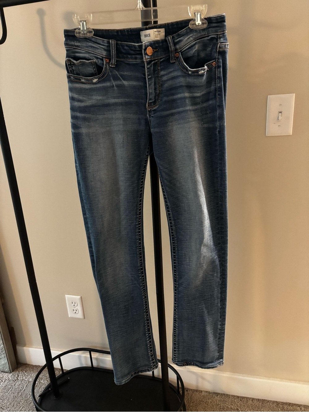 BKE Medium Wash Women's Straight Leg Jeans